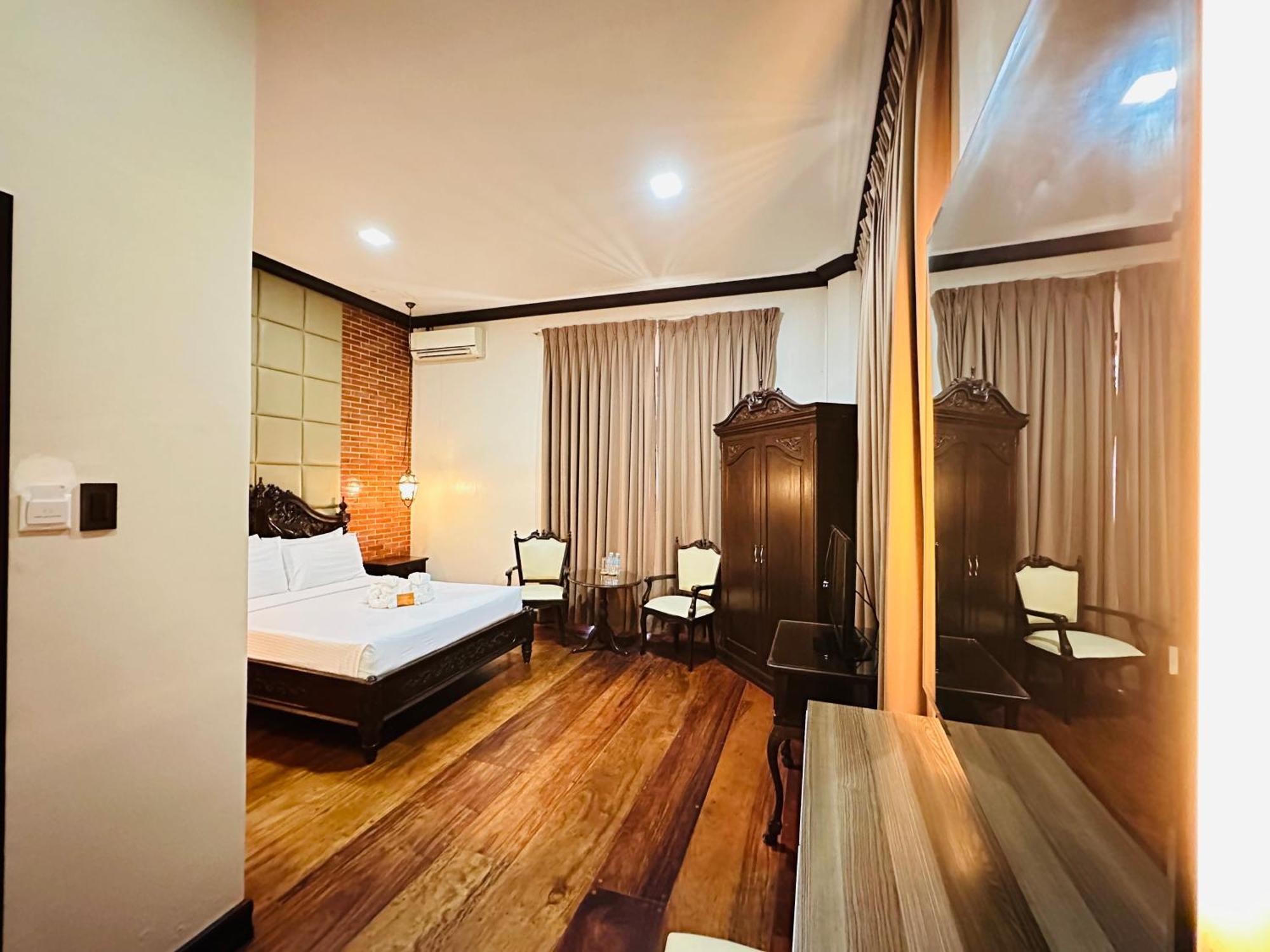 Vigan Plaza Hotel Exterior photo