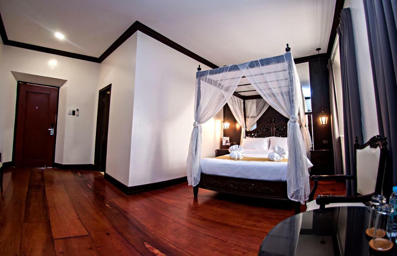 Vigan Plaza Hotel Exterior photo