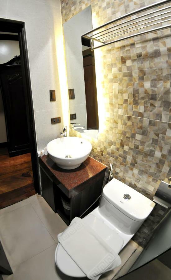 Vigan Plaza Hotel Exterior photo