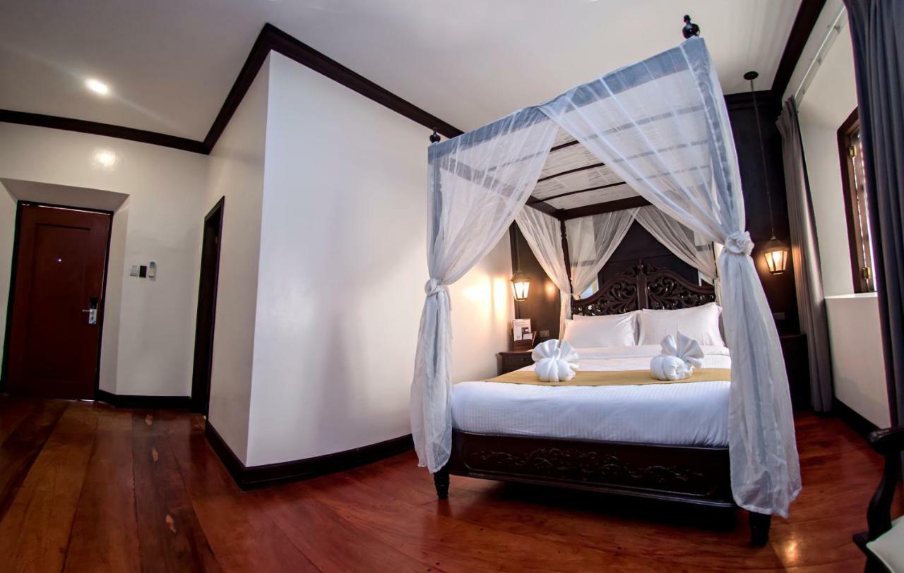 Vigan Plaza Hotel Exterior photo